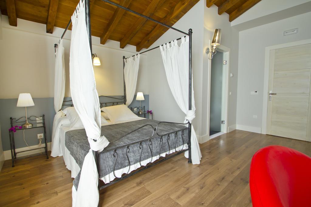 Villa Arce Hotel Puente Viesgo Extérieur photo